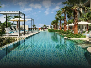 50th Floor 2 Bed with Burj and Sea view